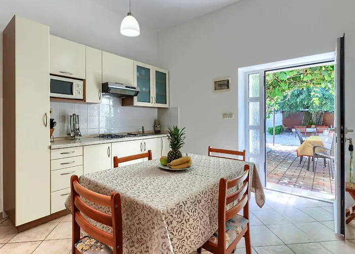 Nino-4 By Interhome Apartmán